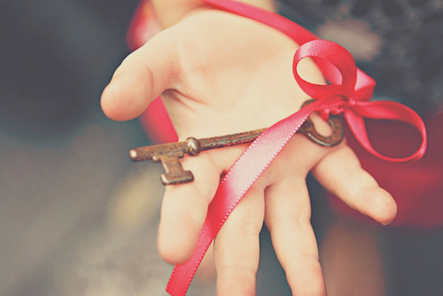 Ключи от семейного счастья или как выйти замуж за соседа - свежие новости на Toplenta