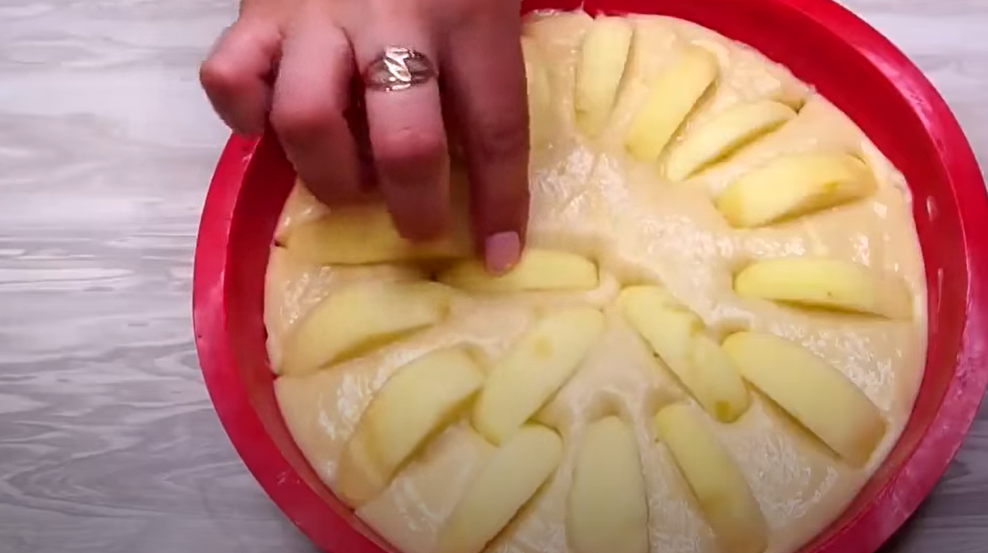 Чудо пирог на кефире: минимум времени, максимум удовольствия - свежие новости на Toplenta по теме Серт