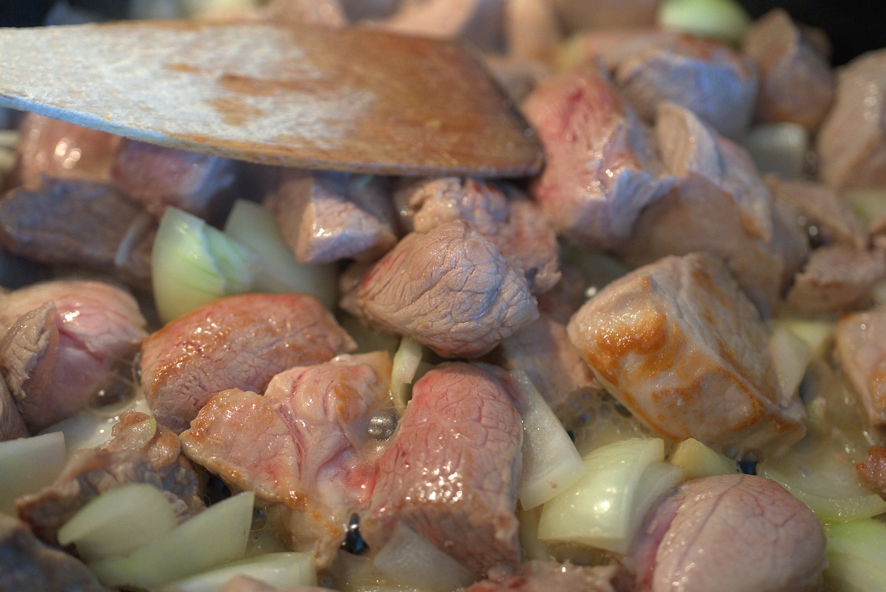 Лучший рецепт мясной подливы: блюдо будет как из ресторана - свежие новости на Toplenta по теме да