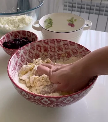 Сырное лакомство: нежный пирог для особых случаев - свежие новости на Toplenta по теме Серт