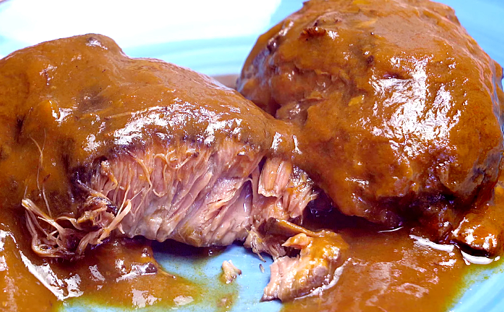 Как потушить любое мясо так, чтобы его можно было делить ложкой. Показываем по шагам - свежие новости на Toplenta по теме rg