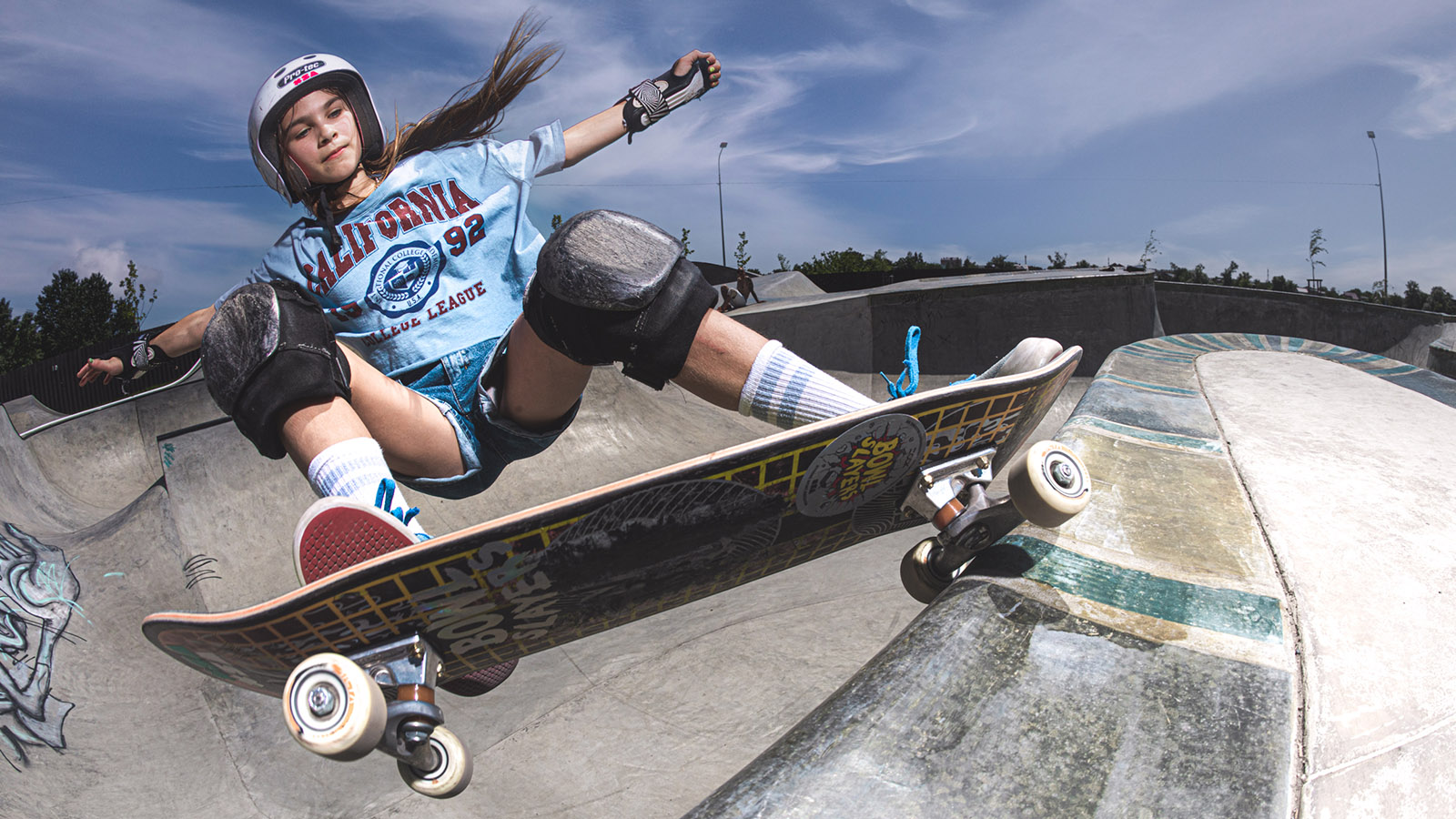 «Сила здесь не решает»: как девушки приходят в скейтбординг и завоевывают медали - похожая новость на Toplenta