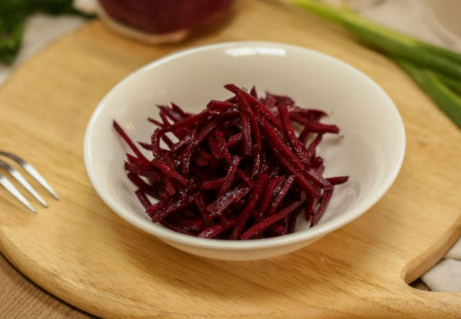 Шикарная закуска из свеклы: рецепт подсмотрели у корейца - свежие новости на Toplenta по теме интересные идеи