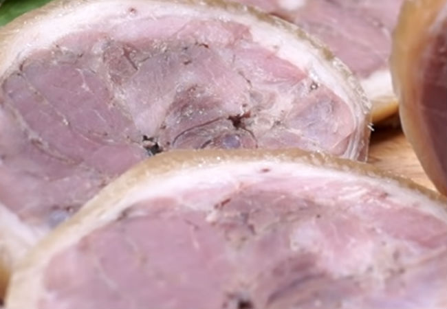 Берем килограмм свинины и за три часа получаем батон вареной колбасы - похожая новость на Toplenta