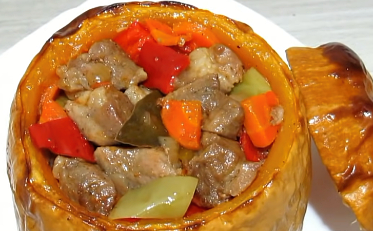 Превращаем тыкву в посуду для рагу и готовим прямо внутри. Получается волшебно - свежие новости на Toplenta по теме rg