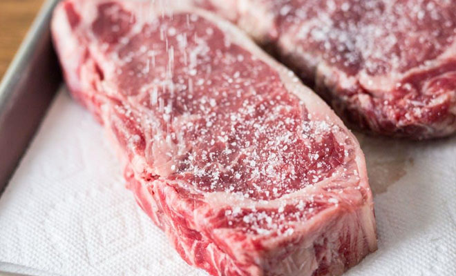 Жарим мясо с корочкой: добавляем сахар - похожая новость на Toplenta