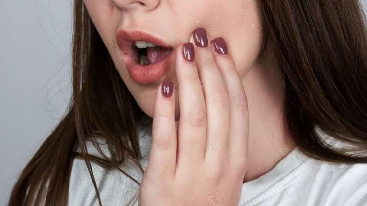 Вставной зуб вылетел во время ужина на свидании - свежие новости на Toplenta по теме истории из жизни