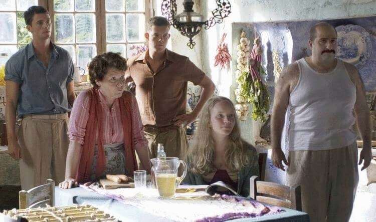 11 замечательных фильмов о важности семьи в нашей жизни - свежие новости на Toplenta по теме истории из жизни