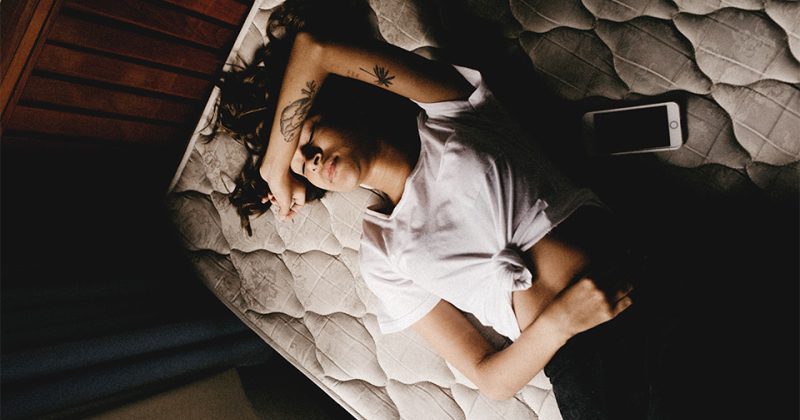 Зависимость от мессенджеров, как бороться с напастью десятилетия - свежие новости на Toplenta