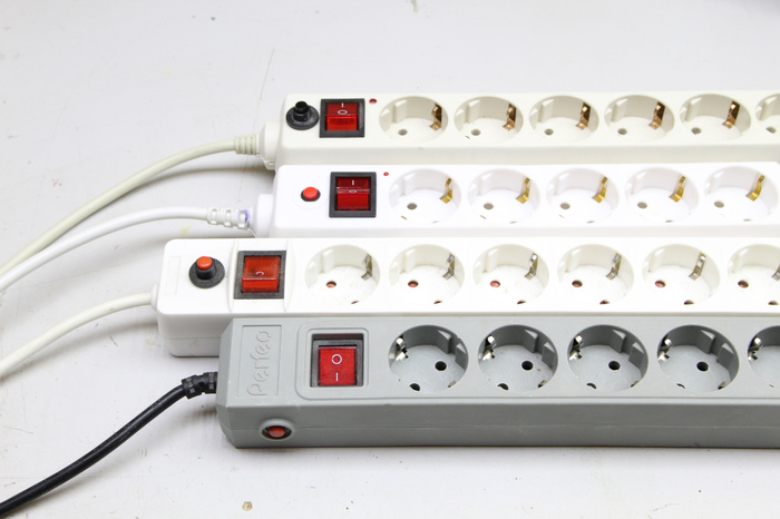 Как не устроить чертов пожар — подробный и понятный ликбез по удлинителям - свежие новости на Toplenta