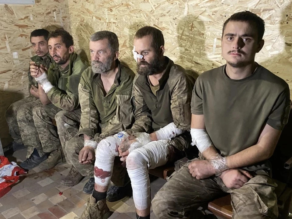 "Дают антидроны, технологии. Фотографируют. А потом все отбирают". Колумбийский наемник ВСУ обещает все рассказать - похожая новость на Toplenta