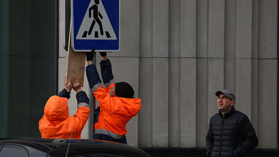 В России аннулировали 60 тысяч трудовых патентов из-за нарушений правил трудоустройства - похожая новость на Toplenta