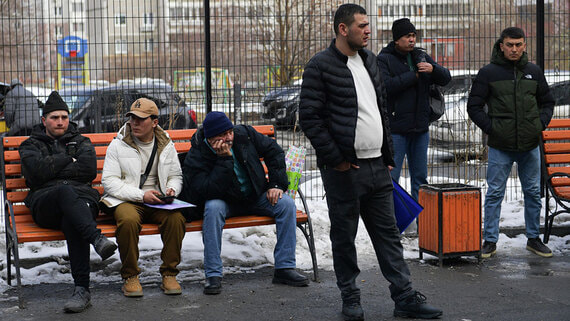 МВД рассказало, сколько из России депортировали нелегалов - ИИ на Toplenta