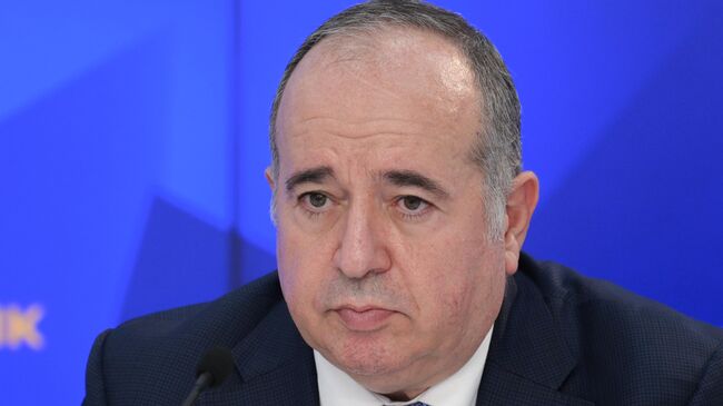 СК Армении обвинил экс-министра обороны в злоупотреблении властью - свежие новости на Toplenta