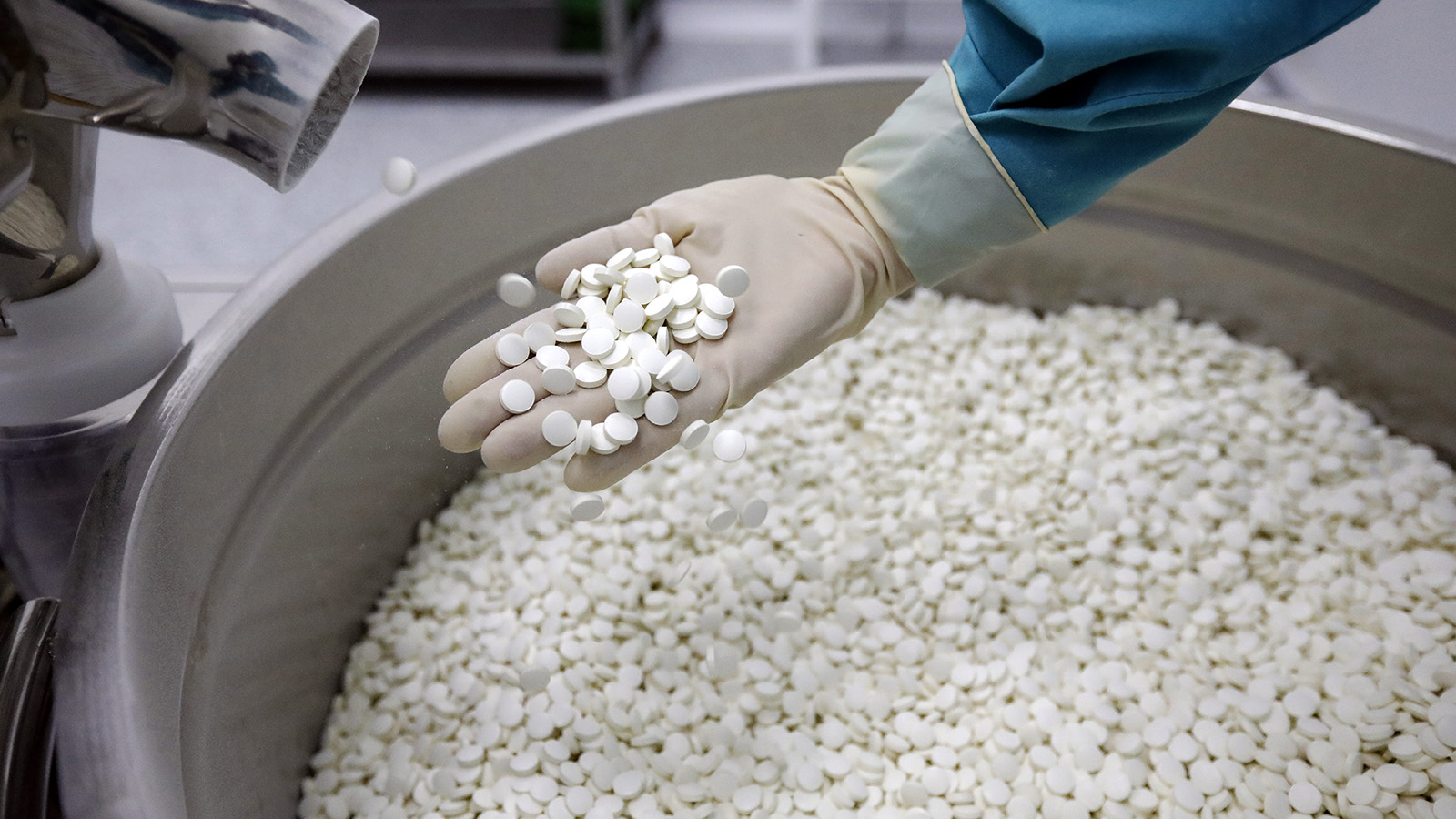 Pfizer проиграла спор о производстве аналога своего лекарства в России - свежие новости на Toplenta