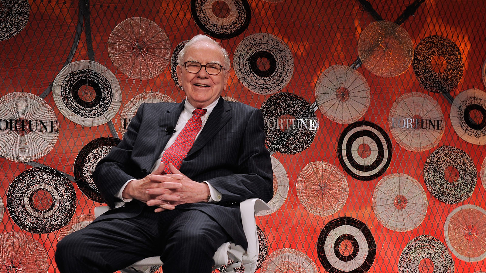 Как Уоррен Баффет стал народным инвестором в России - похожая новость на Toplenta