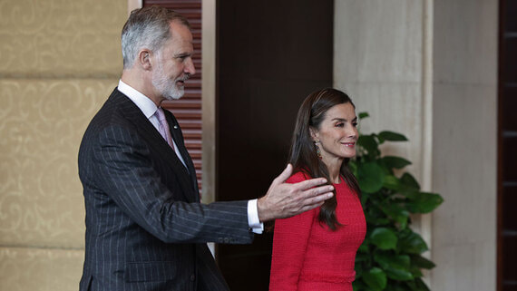 Король Испании Филипп VI начал первый за 18 лет госвизит в Китай - свежие новости на Toplenta по теме Общее