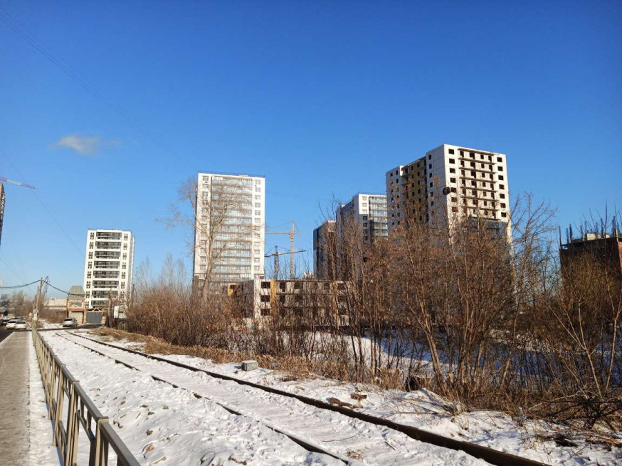 Зима - холода, одинокие дома.. - похожая новость на Toplenta