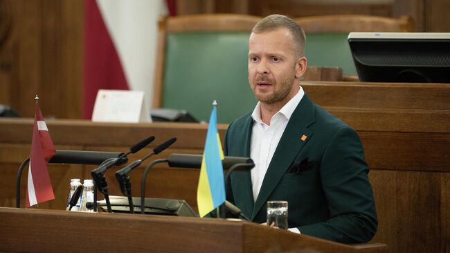 В Латвии попросили об уголовном преследовании депутата Росликова - свежие новости на Toplenta по теме общество