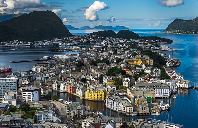 Откройте для себя норвежскую Венецию: путешествие в живописный город Алесунд - свежие новости на Toplenta по теме ло