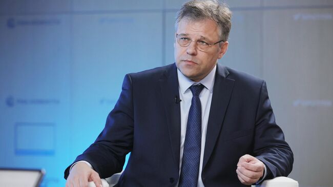 Мирошник прокомментировал прогнозы о завершении конфликта на Украине - похожая новость на Toplenta