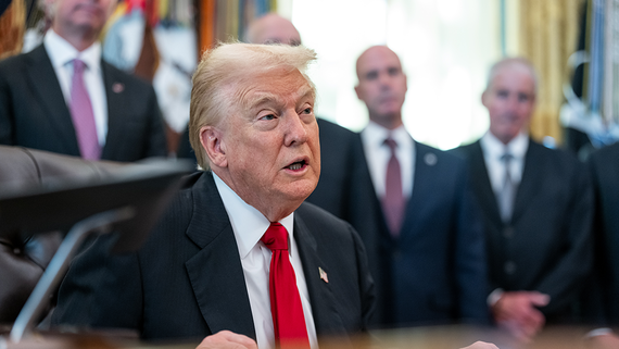 Трамп признался, что наблюдал за торжествами ко Дню Победы в России - свежие новости на Toplenta по теме Общее