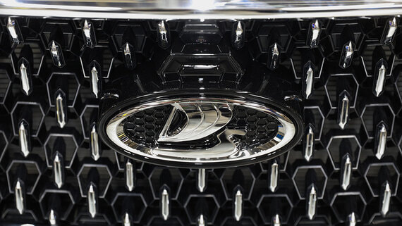 Глава «АвтоВАЗа» предупредил о неизбежном повышении цен на Lada - свежие новости на Toplenta