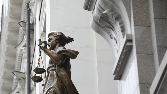 Генералу Росгвардии Варенцову отменили арест по делу об ущербе в 350 млн - похожая новость на Toplenta