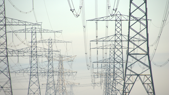 «Полтаваоблэнерго» опровергло информацию об отключении от энергосистемы Украины - ИИ на Toplenta