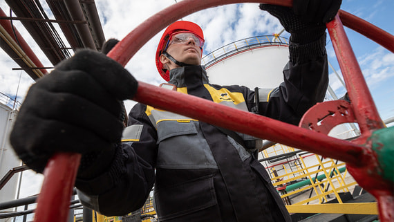 Путин выразил удивление из-за новых санкций США против российских нефтяных компаний - свежие новости на Toplenta по теме Бишкек