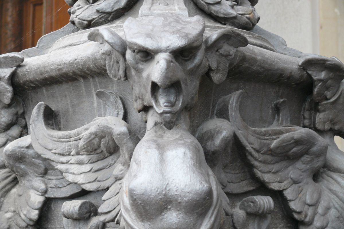Химеры и демоны: почему древние соборы украшены монстрами - свежие новости на Toplenta