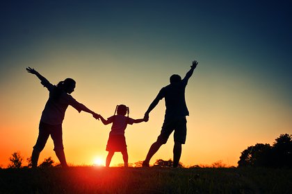 День дочери в России в 2025 году: история праздника и идеи подарков - свежие новости на Toplenta по теме Россия24