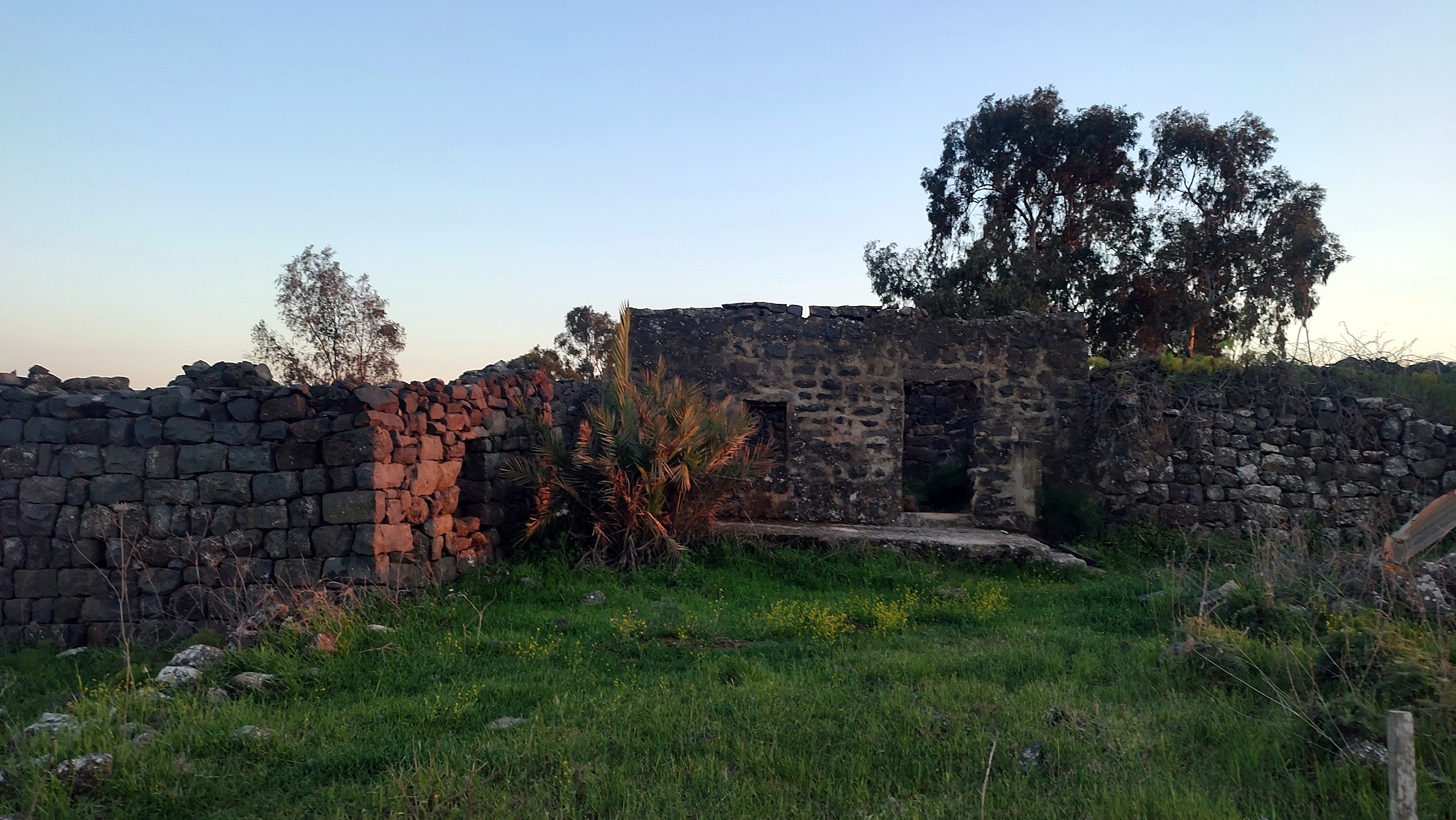 Маршруты выходного дня. Голаны. Неопознанные руины - свежие новости на Toplenta по теме История ссср