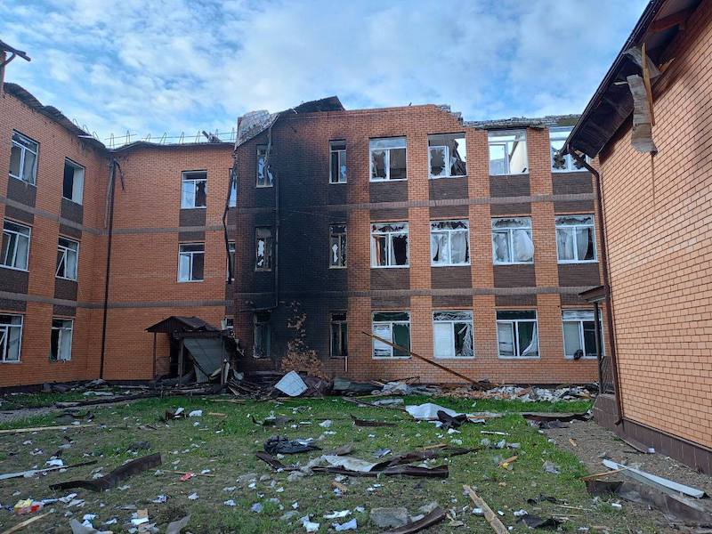 Украинские террористы обстреляли школу в Курской области, есть пострадавшие - свежие новости на Toplenta по теме Туризм в россии