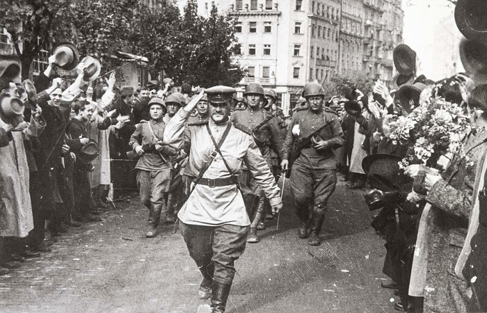 Надо ли было чехов освобождать в 1945-том? - свежие новости на Toplenta по теме История ссср