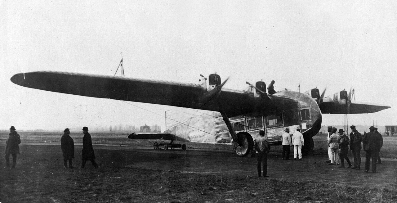 Стремительный колосс - свежие новости на Toplenta по теме Первая