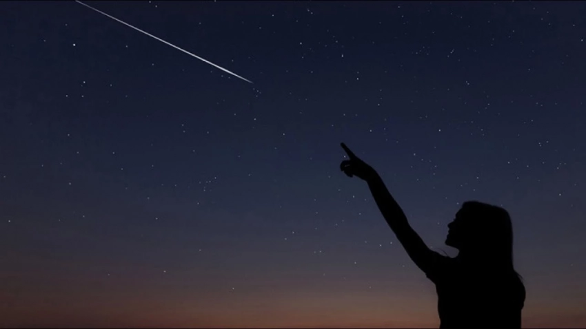 Пик звездопада Эта-Аквариды 2025: какие загадать желания в ночь с 5 на 6 мая - свежие новости на Toplenta по теме Культура и общество  /  Соцпортал