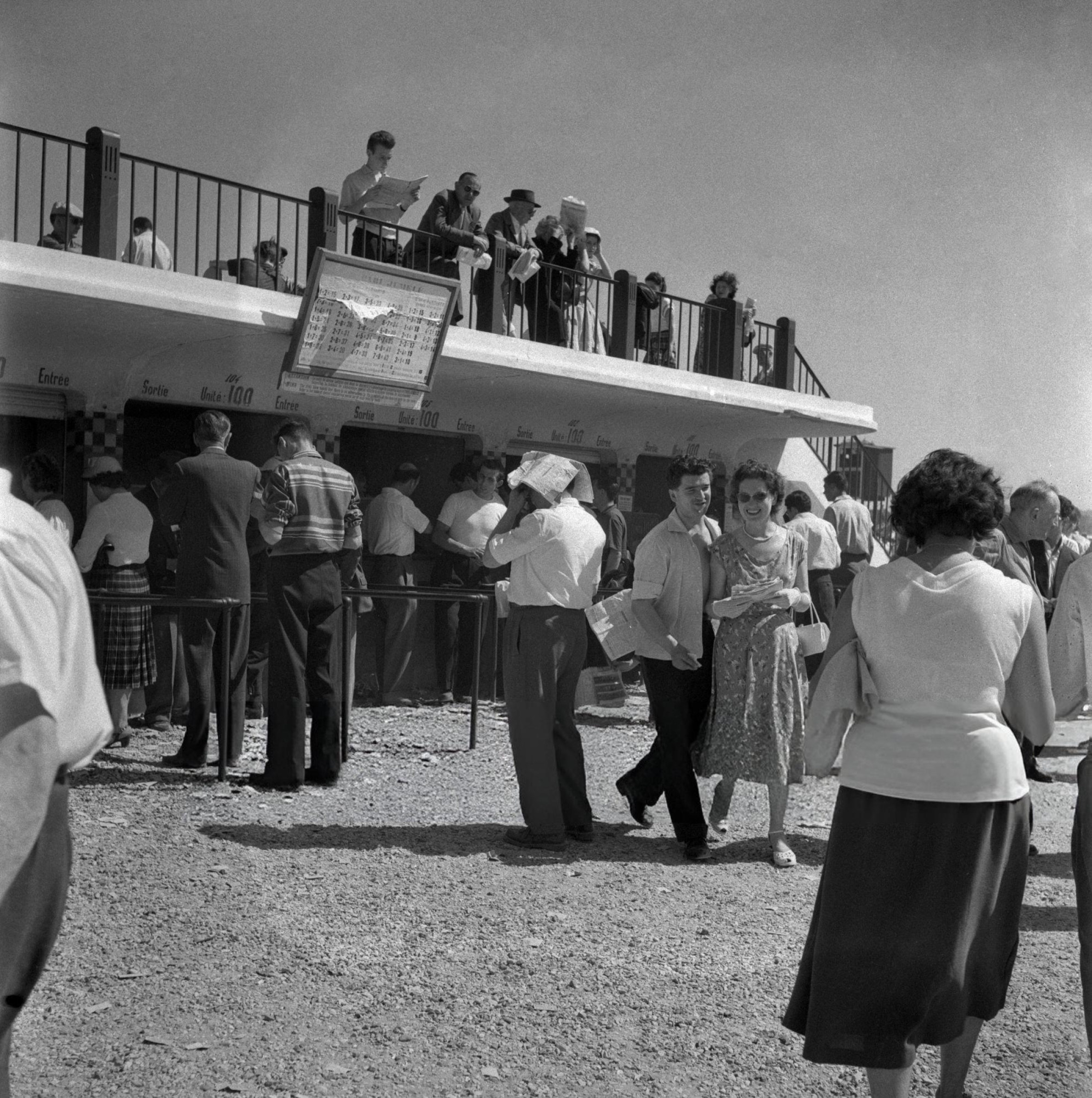 Париж в 1957. Часть 21 - свежие новости на Toplenta по теме пари