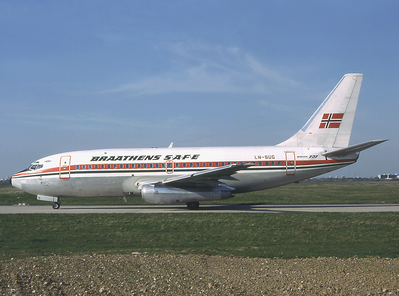 Первого угонщика самолета в Норвегии схватили при помощи пива - свежие новости на Toplenta по теме По