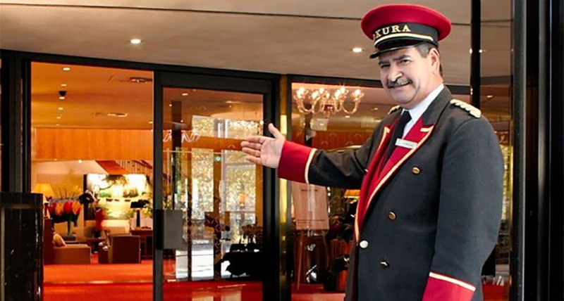 Зачем нужны швейцары, и как эта профессия стала престижной - свежие новости на Toplenta по теме швейцария