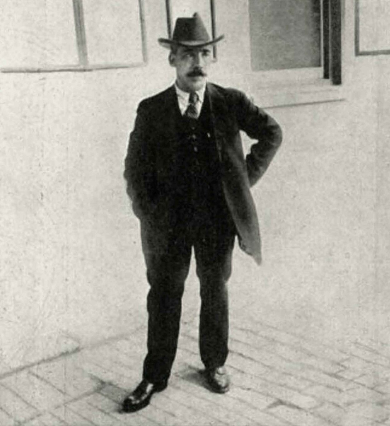 Как пьяный пекарь пережил крушение «Титаника», часами выживая в ледяной воде - свежие новости на Toplenta по теме По