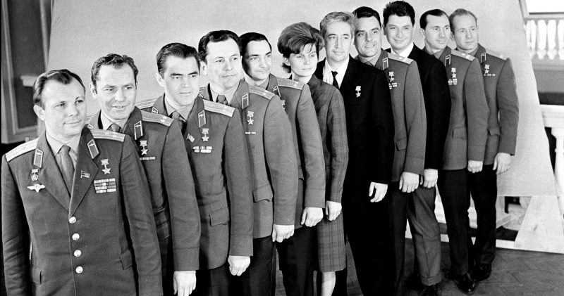 Настоящий рост исторических личностей, который вас удивит - свежие новости на Toplenta по теме юрий гагарин