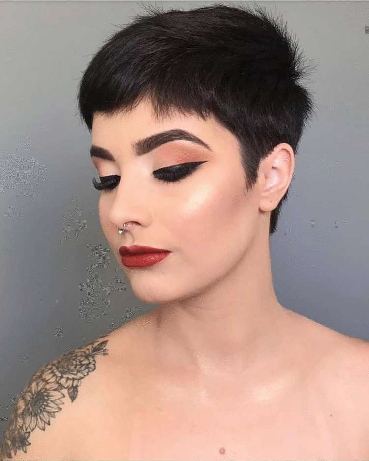 5 самых распространенных ошибок обладательниц коротких волос - свежие новости на Toplenta по теме Краснуху