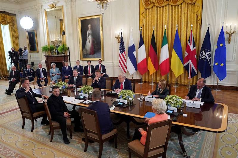 Financial Times опубликовало конфиденциальные документы с встречи Трампа и Зеленского - свежие новости на Toplenta по теме В мире  /  Соцпортал