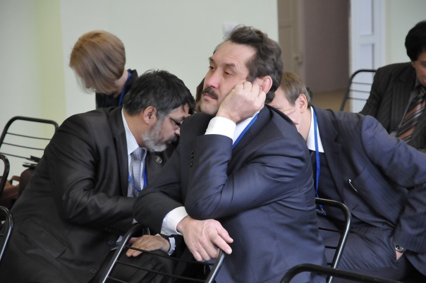 Ну вот все и проясняется. За что 15 ноября пропавший с семьей Усольцев должен был отдать огромные деньги - свежие новости на Toplenta