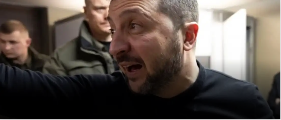 Умереть не встать. Зеленский лично приговорил к смерти тысячи солдат ВСУ. Обезумевших боевиков с оружием безжалостно уничтожают на месте - свежие новости на Toplenta по теме Групп