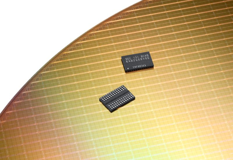 В условиях растущего дефицита поставщики памяти переходят на долгосрочные контракты - свежие новости на Toplenta по теме рынок