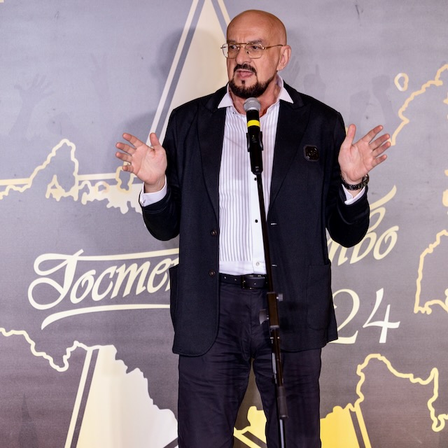 Попал под раздачу - похожая новость на Toplenta