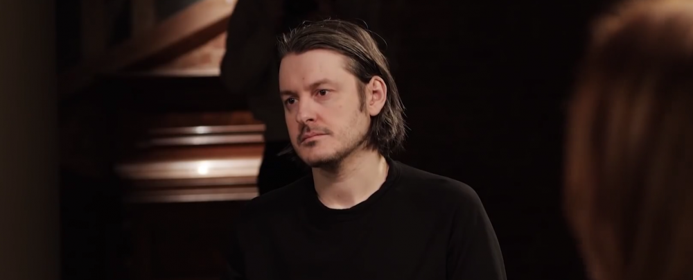 Deadline: Amazon MGM Studios начала переговоры с Ильей Найшуллером о съемках фильма «Дом у дороги 2» - свежие новости на Toplenta по теме .com