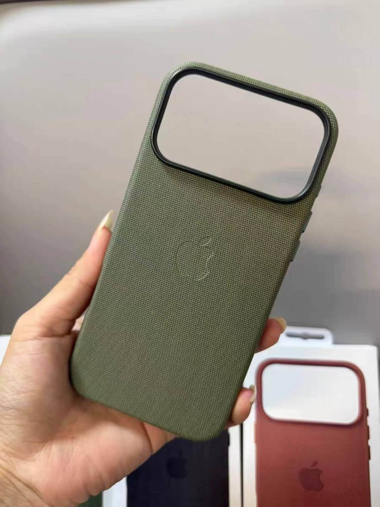 Показали новые чехлы для iPhone 17 - свежие новости на Toplenta по теме новости дизайна